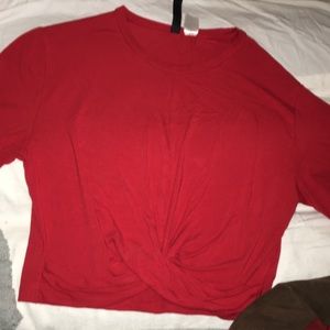 Red short sleeve croptop